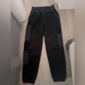 Alo Yoga Sherpa Sweatpants